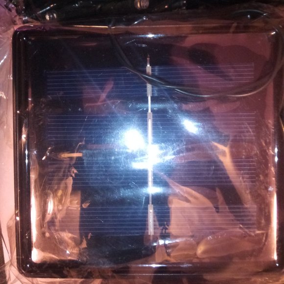 Solar Outdoor LED String Light - Picture 3 of 9